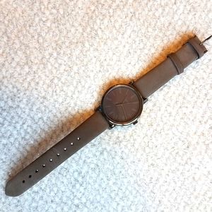 Timex monochromatic grey watch leather